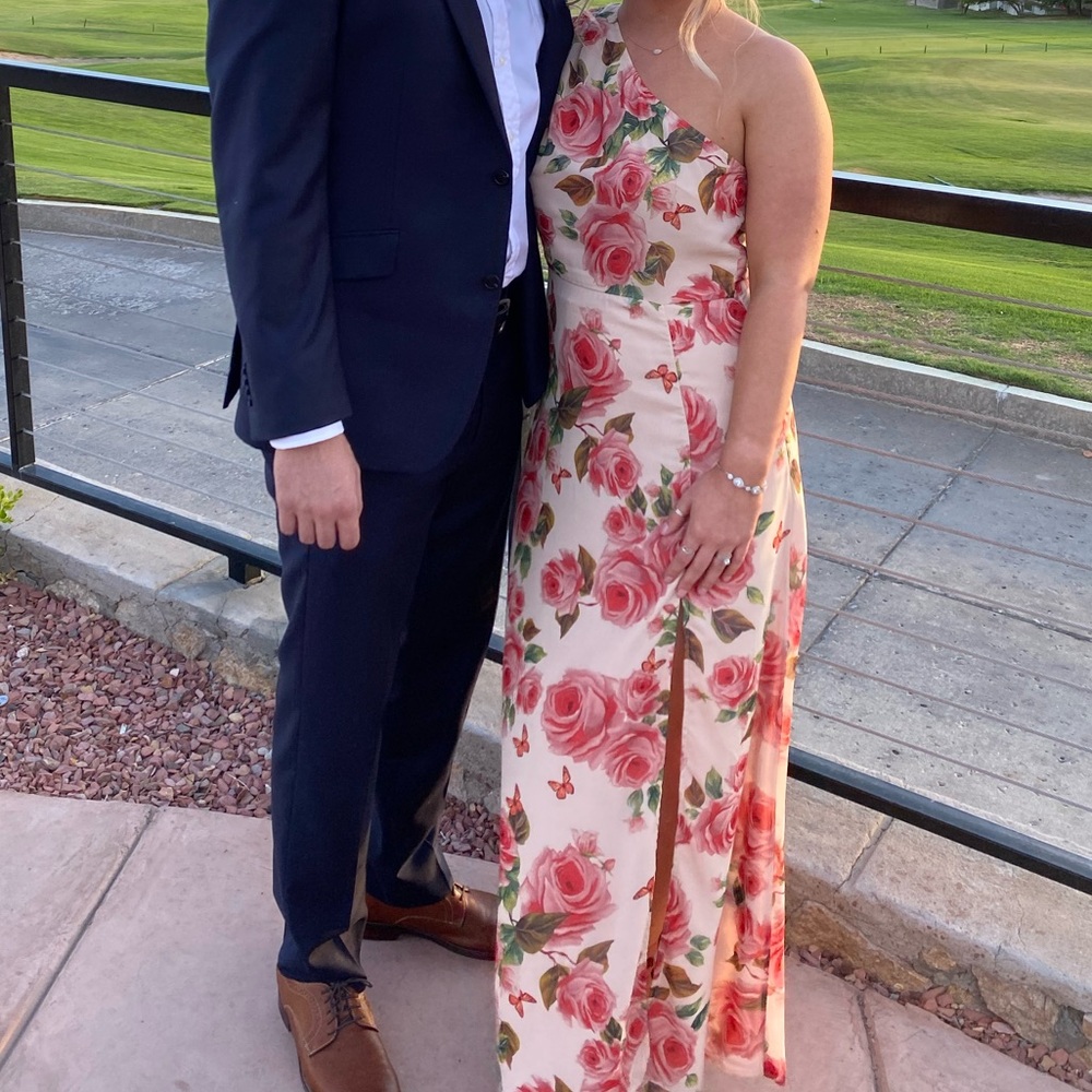 Rose and butterfly Light pink formal dress size Large